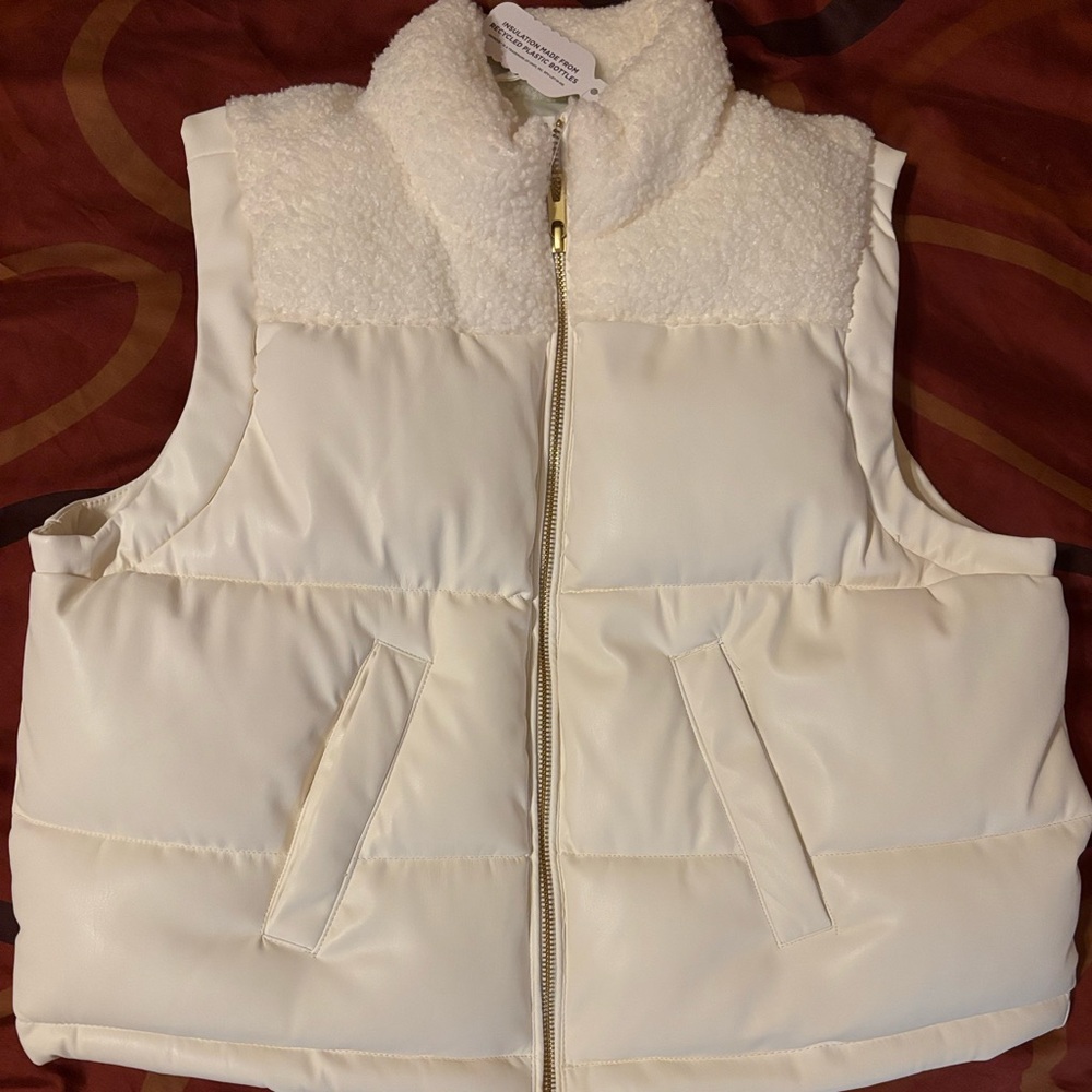 White faux fur puffer vest